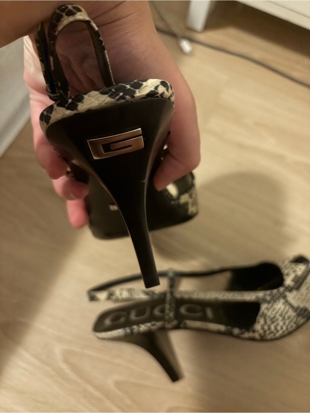 Gucci python open toe heels - Picture 7 of 7